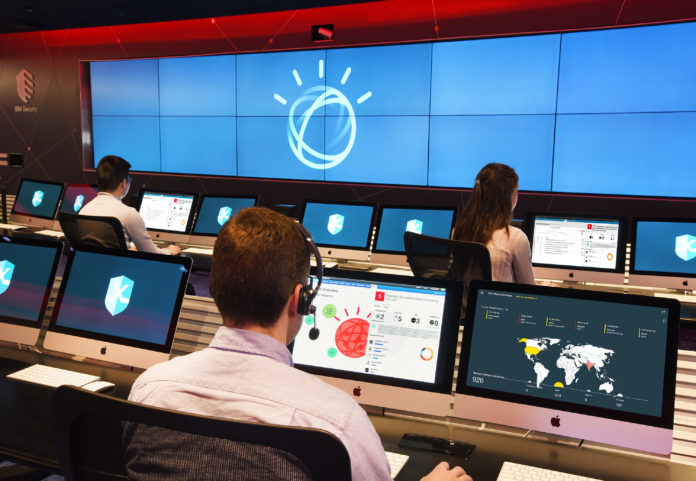 IBM Security und SIX haben angekündigt, dass IBM Watson for Cyber Security im neuen, kognitiven Security Operations Center (SOC) eingesetzt werden soll.