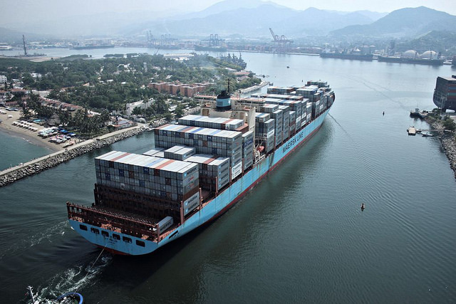 IBM und Maersk arbeiten zusammen, um den Supply-Chain-Prozess länderübergreifend mithilfe von Blockchain-Technologie zu transformieren.IBM und Maersk arbeiten zusammen, um den Supply-Chain-Prozess länderübergreifend mithilfe von Blockchain-Technologie zu transformieren.