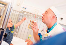 Digitec unterstützt Stiftung Theodora LG und digitec bringen das neue Smartphone-Flaggschiff G6 mit einer Spendenaktion zugunsten der Stiftung Theodora auf den Markt.