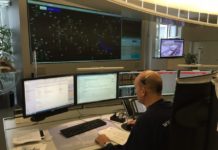 ewz knackt 200‘000er-Marke Im April können 200‘000 Wohnungen und Geschäftsräume von Highspeed-Internet, digitalem Fernsehen und digitaler Telefonie über ewz.zürinet profitieren.