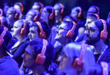 gamescom wächst weiter Zuschauer eines Videospiels