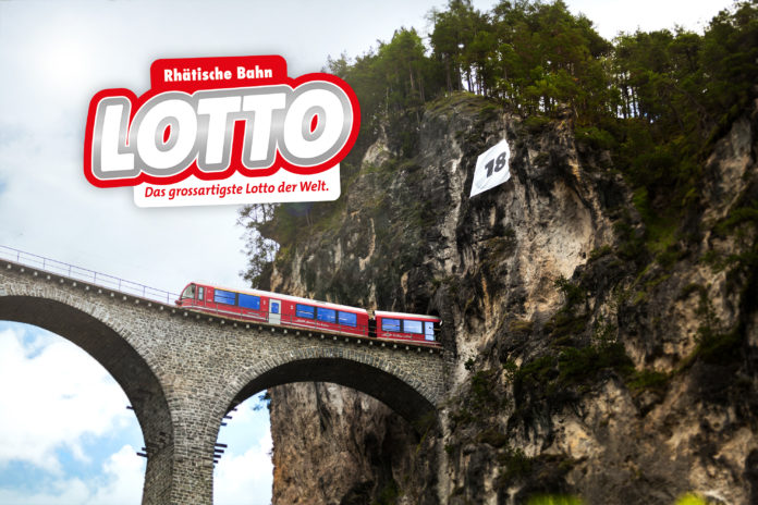 RhB über dem Viadukt
