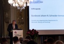 Schneider-Ammann fördert Ausbildung