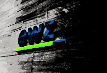 Strompreise des EWZ bleiben stabil EWZ-Logo auf Gebäudewand