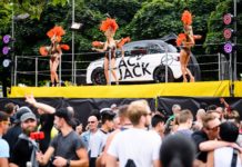 Opel Adam Black Jack an der Streetparade Opel VIP Lounge an der Streetparade