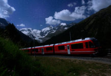 RhB: Eine faszinierende Bahnreise zu den Sternen Die RhB auf Sternfahrt