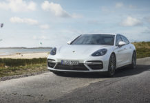 Stärkster Sport Turismo wird ein Plug-in-Hybrid Panamera Turbo S E-Hybrid