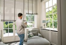 Digitalstrom: Grösste Installation in Hamburg Wohnzimmer mit Jalousien.