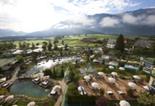 Alpenkräutertage und Spitzen-Hotellerie in der Region Innsbrucks/at Alpenresort SCHWARZ.AT