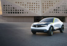 Die Vision von Opel heisst GT X Experimental Opel GT Experimental auf der rechten Seite