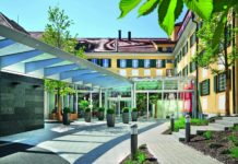 Healthy, NOT Anti Aging – for women only! Eingangsbereich