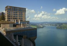 Ehre für das Bürgenstock Hotel Hotel Bürgenstock Aussenansicht
