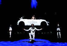 10-jähriges Show-Jubiläum von Spitzen-Illusionist Peter Marvey