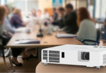 Maxell mit kompakten Laserprojektoren