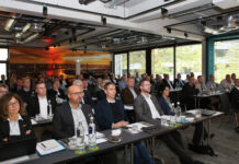 MEDIMAX geht neue Wege Die MEDIMAX Franchisepartner waren zahlreich der Einladung zur Unternehmertagung 2021 gefolgt (Quelle: EP)..