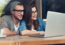 Welche Lesebrillen Schutz gegen Blaulicht bieten Quelle: cerjo.