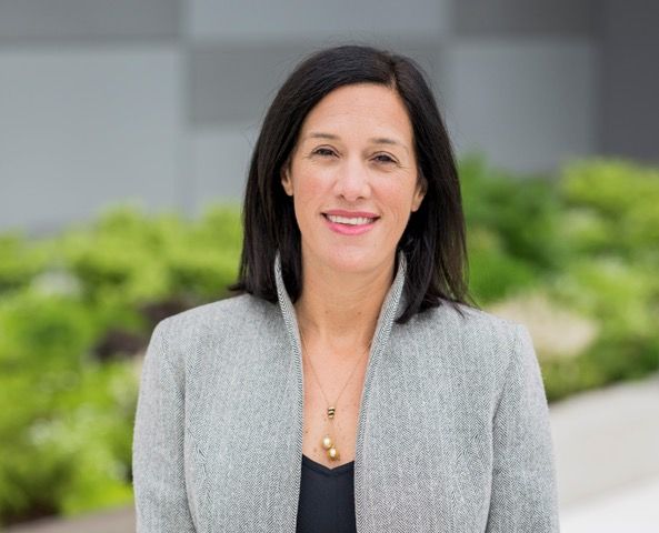 Erica Volini - Senior Vice President of Alliances and Channel Ecosystem_ ServiceNow Erica Volini, Senior Vice President of Alliances and Channel Ecosystem bei ServiceNow