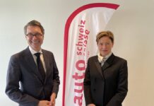Peter Grünenfelder ist der neue Präsident von auto-schweiz Peter Grünenfelder und Claudia Meyer. Quelle: auto-schweiz.