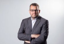 Opel Schweiz erhält neuen Geschäftsführer Tobias Dilsch ist neuer Geschäftsführer von Opel Schweiz.