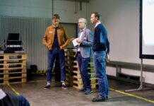 MMTS-Herbstanlass bei Immark und Planzer Gregory Germann von Swisscleantech (links) und David Flaschenträger von Kyburz AG im Interview mit Markus Haller Co-Vizepräsident des MMTS Verbandes.