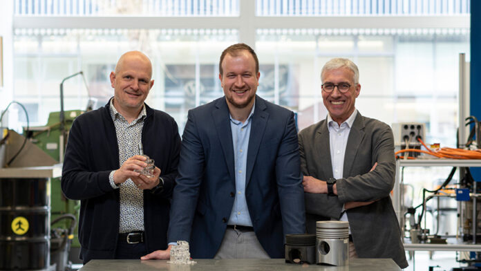 Erfindergeist im Team: von links, Patrik Soltic, Andyn Omanovic und Wolfgang Schneider. Bild: Empa
