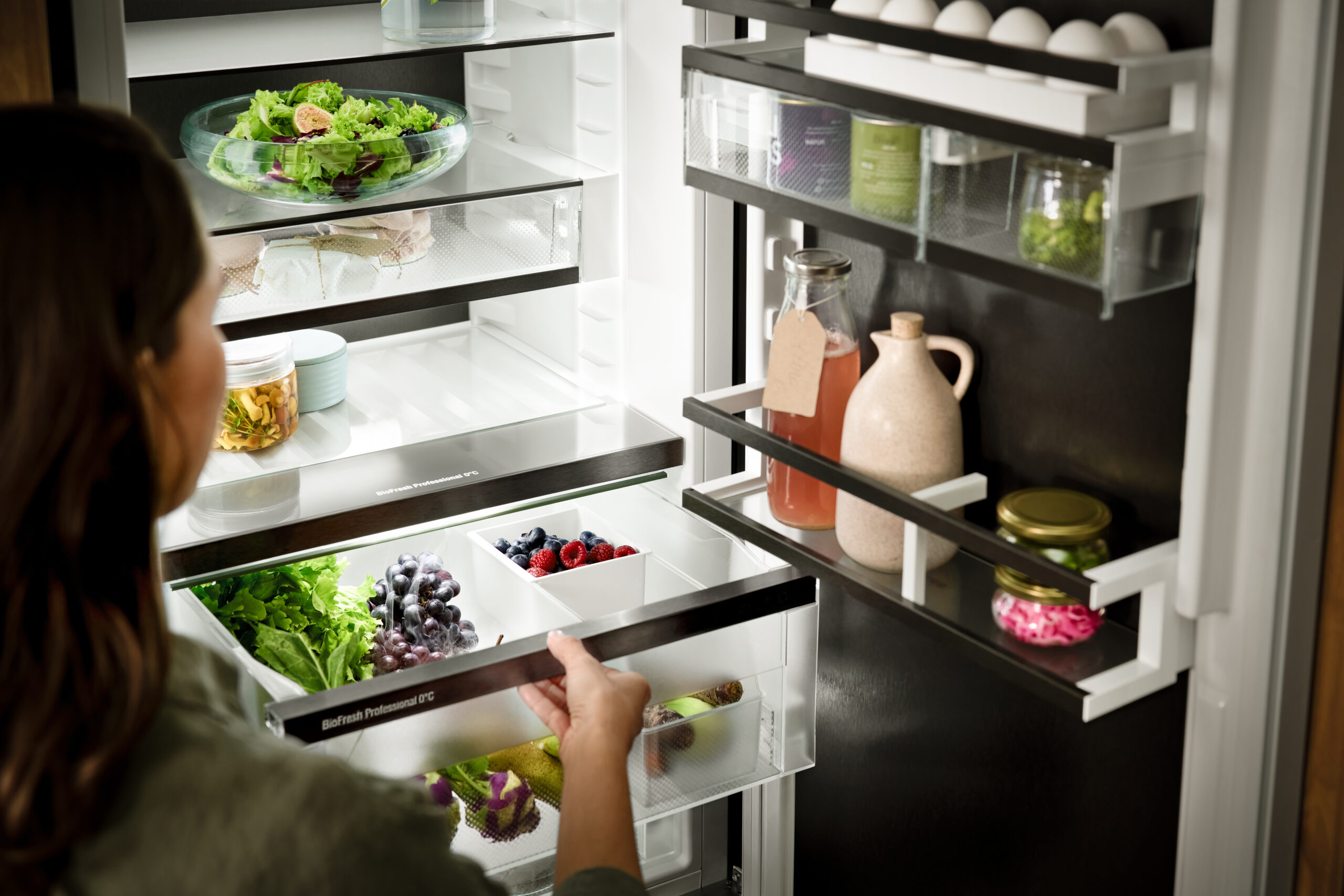 Frühjahrsputz auch im Kühlschrank Foto: Liebherr Kühlschrank