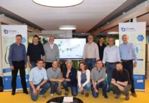 BRUGG Group zeigt wie Kreislaufwirtschaft auch geht Workshopteilnehmer der Brugg Group zusammen mit den Experten des Hightech Zentrums Aargau. Quelle: HTZ.