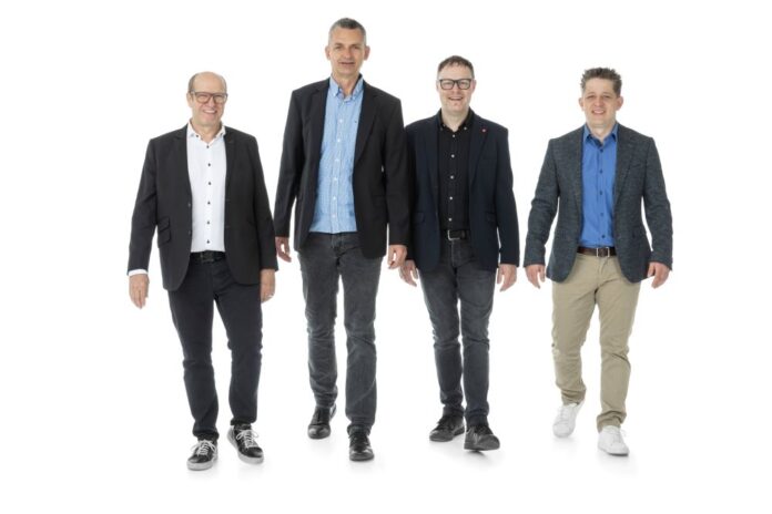 Das Ceconet Managementteam: Peter Bachmann, Urs Kuhn, Urs Kohli, Flavio Bossi (vlnr)