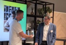 Nomasis zum Elite Partner zertifiziert Jasin Mehovic, Director Channel Central Europe & EMEA SIs, Lookout und Philipp Klomp, CEO Nomasis