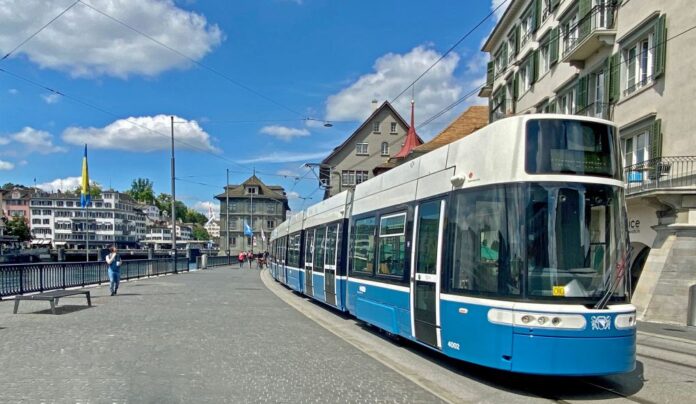 1-VBZ_4002_Helmhaus-kl Quelle: VBZ/UMB.