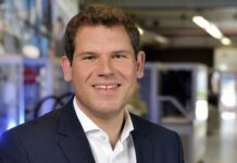 Epson hat neuen Manager Sales Manufacturing Solutions Tim Frömbgen ist ab sofort neuer Manager Sales DACH Manufacturing Solutions der Epson Deutschland GmbH.