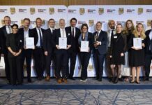 BearingPoint gewinnt vier Awards Quelle: Bearingpoint.