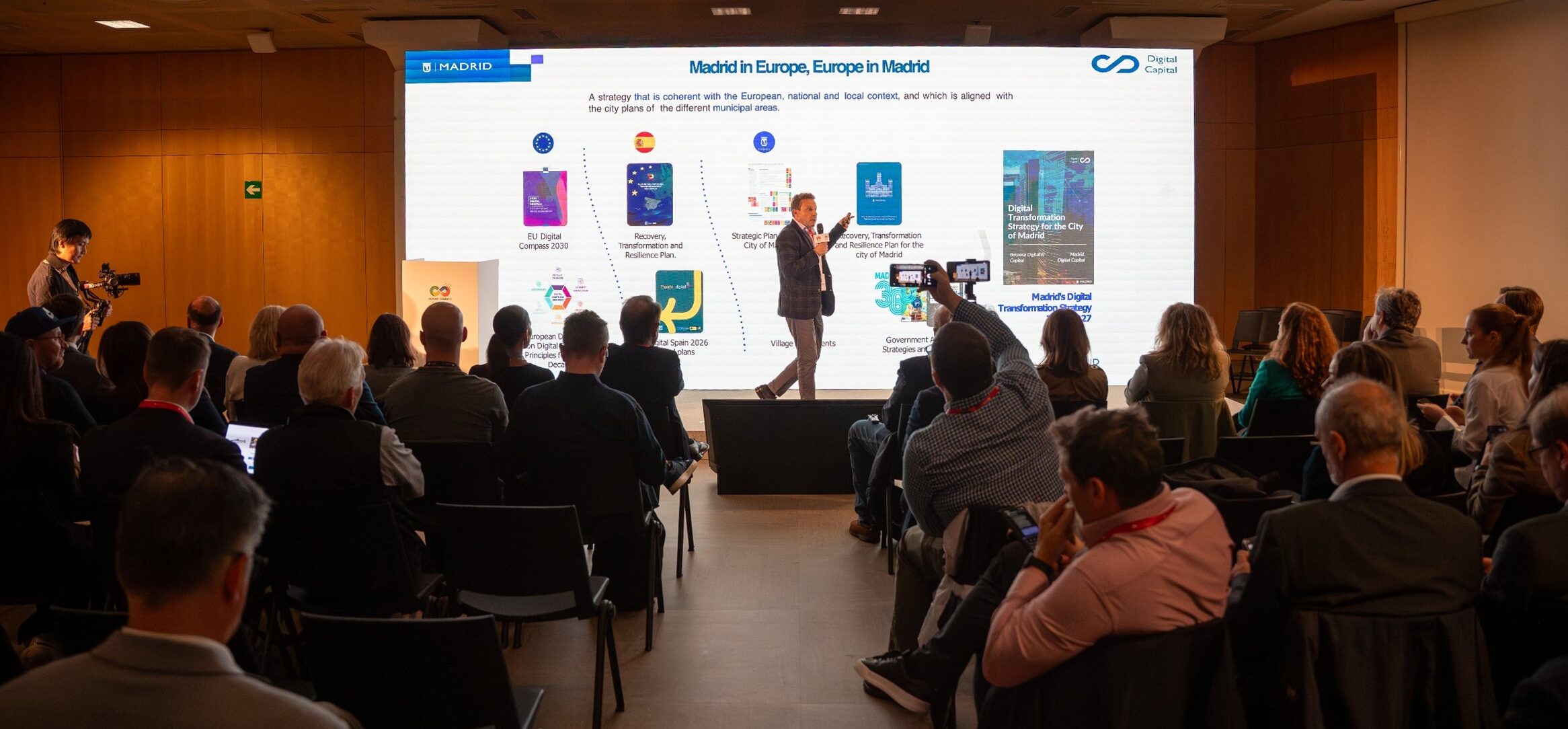 Am Innovationstag unterstrich Fernando Álvarez, stellvertretender Direktor für digitale Transformation der Stadt Madrid. Quelle: Huawei.