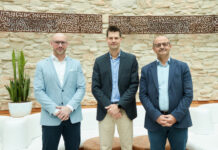 Swiss21.org AG hat neue Führung Fabian Schläpfer, Walter Regli, Christian Huber. Quelle: Abacus.