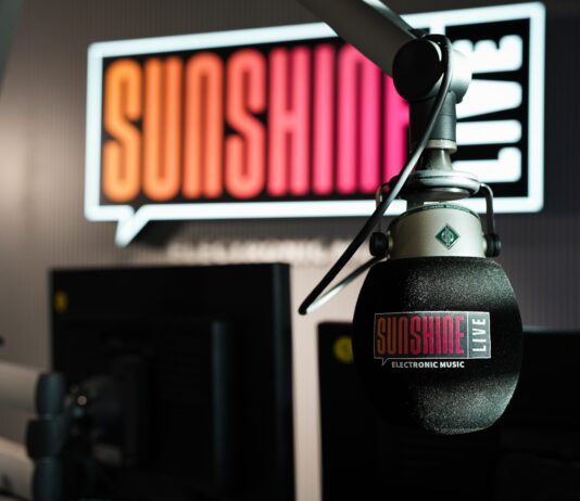 Erfolgreiche Expansion im Schweizer Audiomarkt Sunshine Live im DACH-Raum auf Wachstumskurs in der Schweiz 