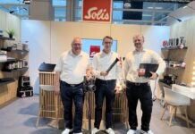 Wichtigste Schweizer Plattform Solis-CEO Thomas Nauer (Mitte) mit seinem Team. Quelle: insidenews