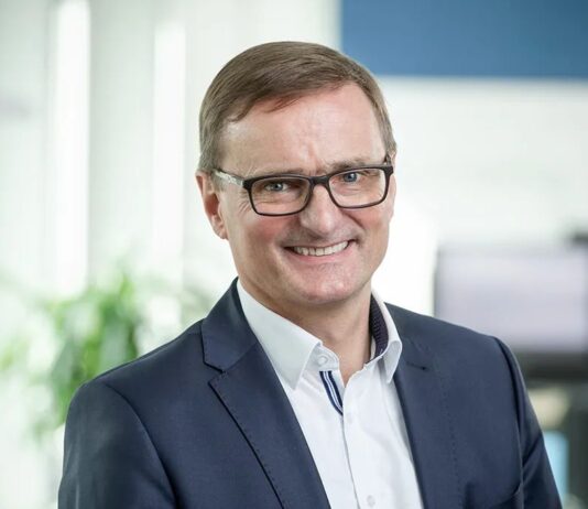 Wie Siemens solid bleibt Gerd Scheller, Country CEO von Siemens Schweiz